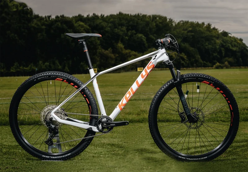 Hacker 30 - Kellys - VTT