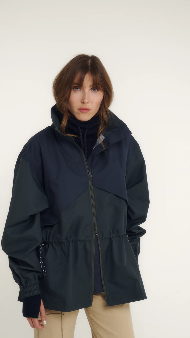 Veste imperméable respirante SASHA 002.