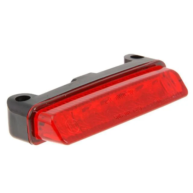 Piloto trasero LED Mini 7x1cm (CE) STR8