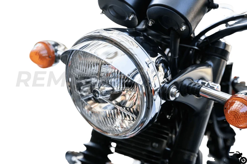 Phare moto vintage LUCAS P700