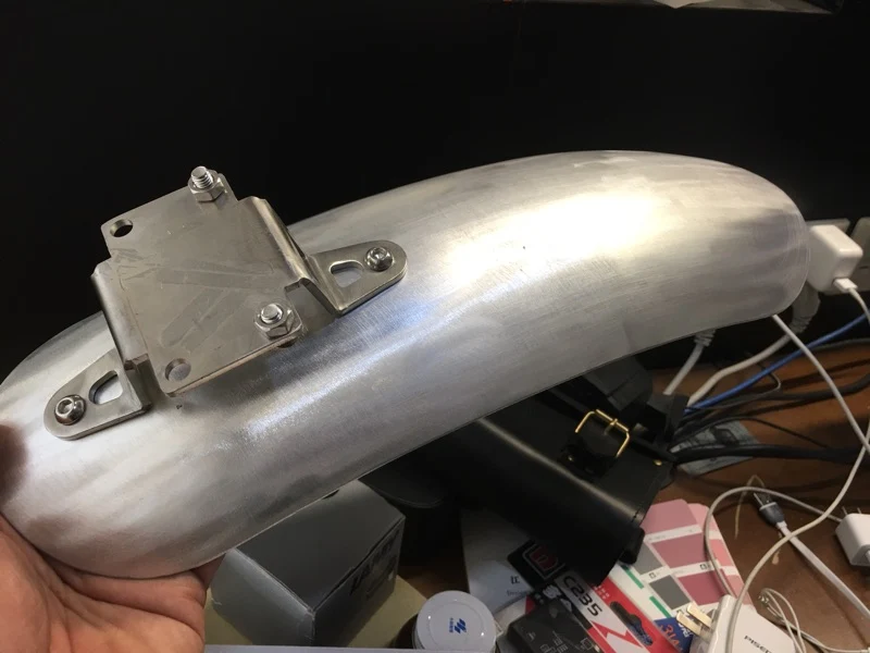 Garde-boue AVANT ou ARRIERE Aluminium Avec Supports