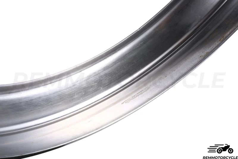 Garde-boue Arrière Metal Grande taille avec arête centrale