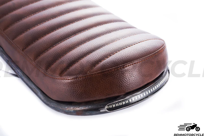 Selle Marron relevée Type 1 fond en métal 50 cm avec Boucle