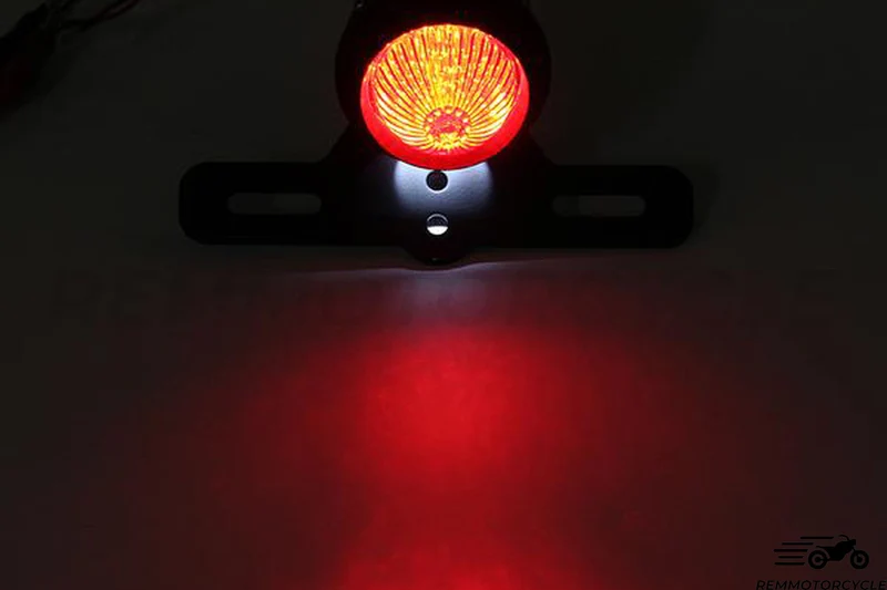 Feu arrière LED Spot Rive