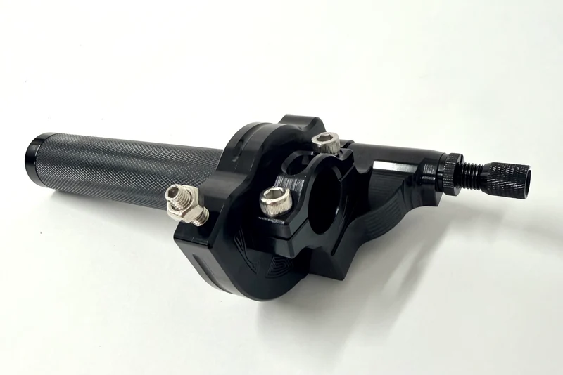 Tirage Rapide Bridé – Limiteur d'Ouverture de Gaz pour Scooter & Moto