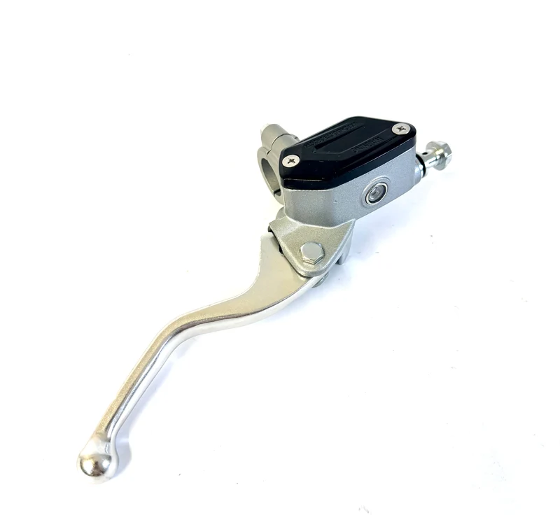 Maître-cylindre de frein racing – M-Racing