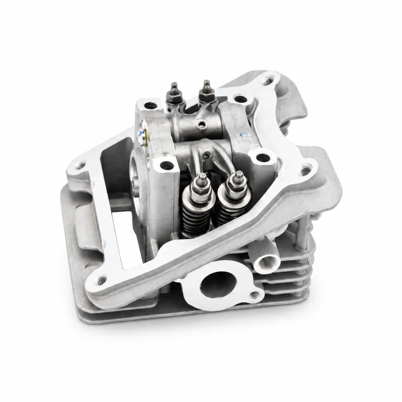 Culasse complète avec soupapes Piaggio 4 temps 4V